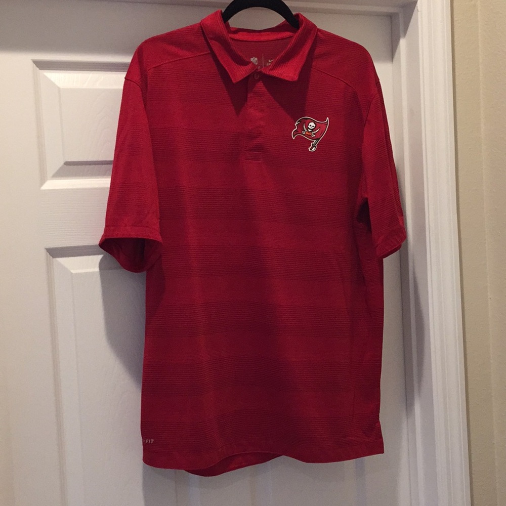Nike Dri-Fit NFL Tampa Bay Buccaneers polo